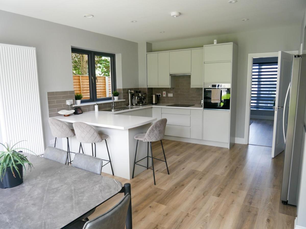 Entire Modern Home With Seaview And Parking Wicklow Exterior foto
